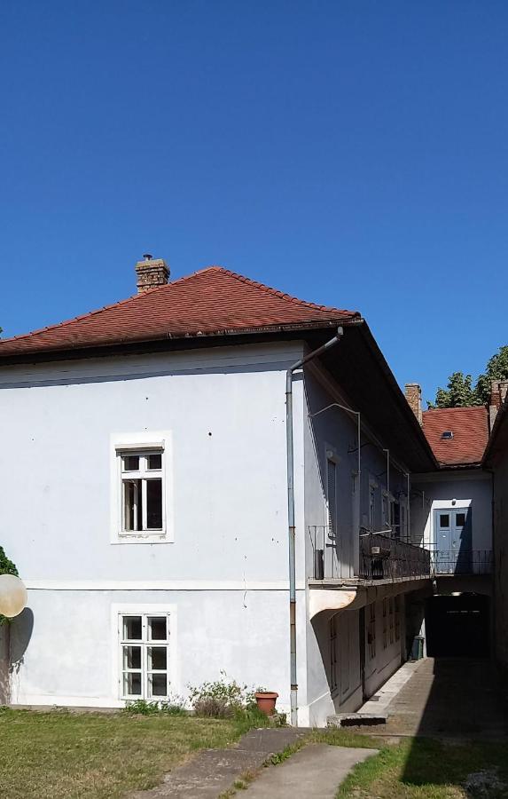 Via Tokaj Vendégház Satoraljaujhely Exterior foto